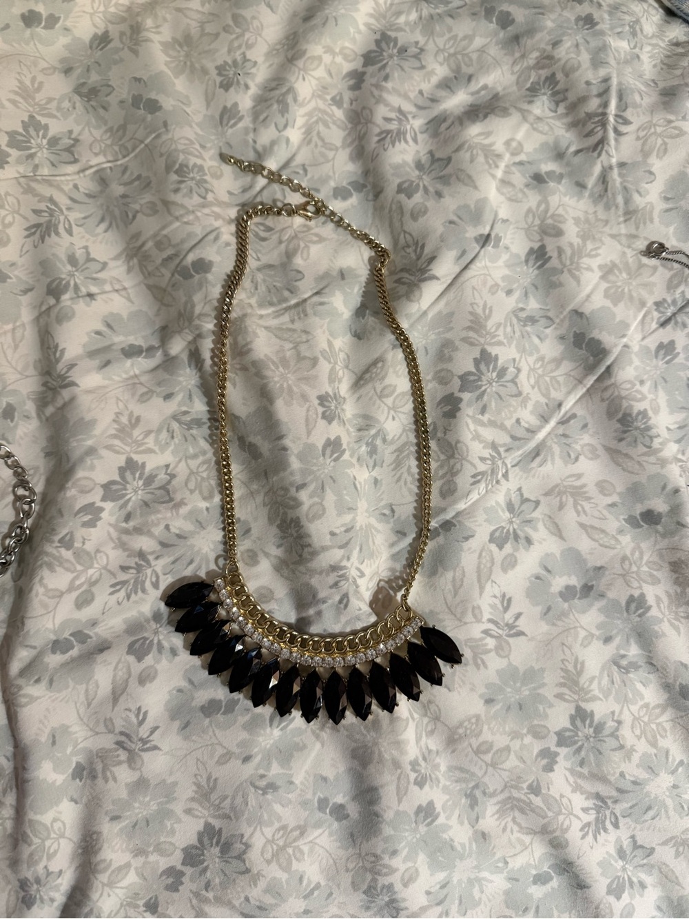 Gold Chain Necklace with Black Teardrop Stones